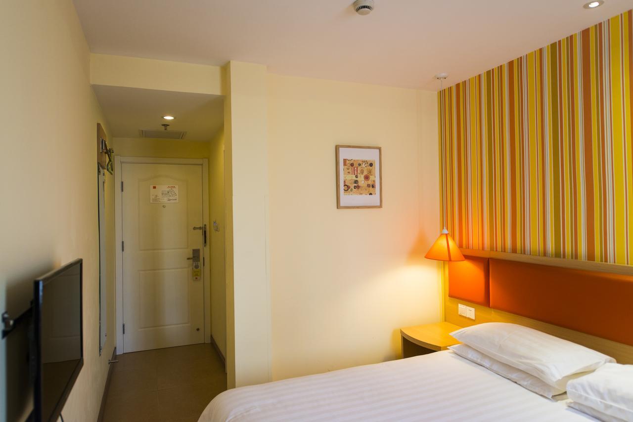 Home Inn Shanghai Lujiabang Road Metro Station 外观 照片